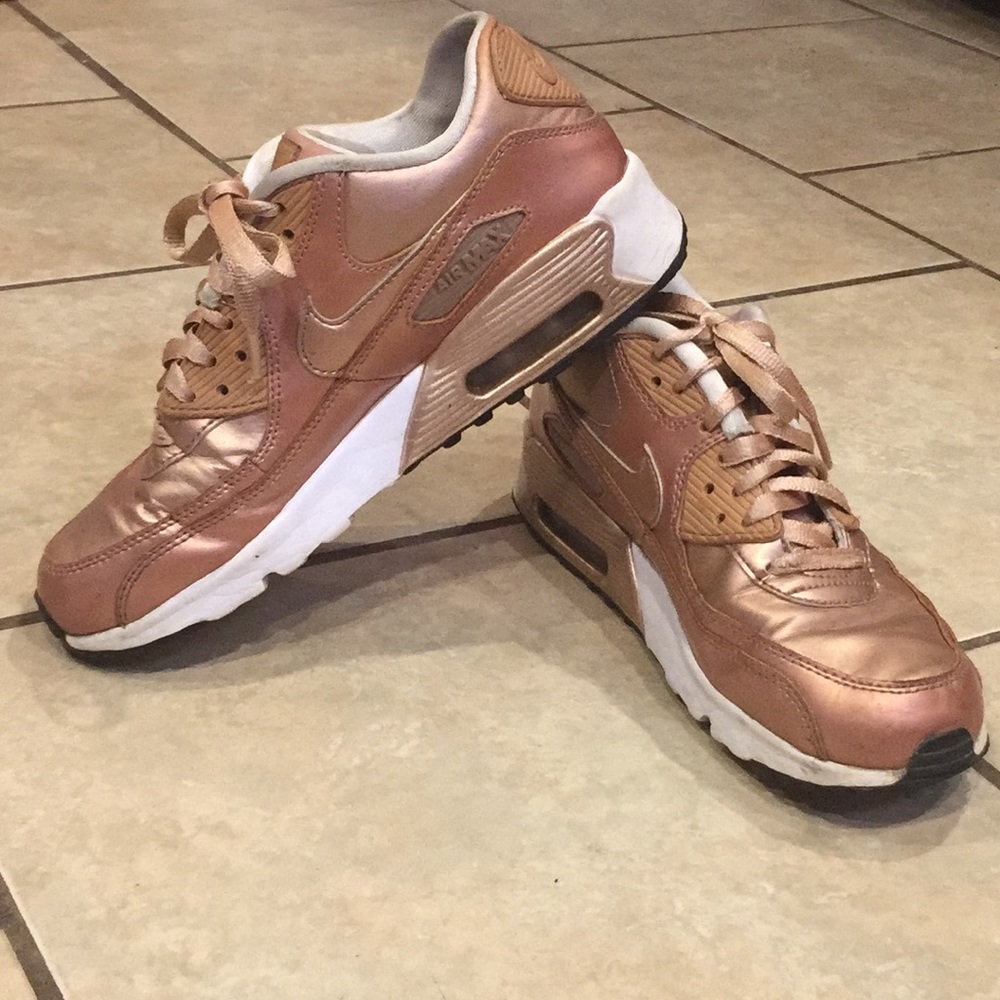 Nike Air Max Sz 6.5Y or 8 in Womens